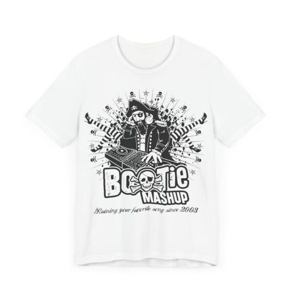 *EU* DJ Captain – Unisex Jersey Short Sleeve Tee - Image 3